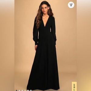 Talk About Divine Black Long Sleeve
Backless Maxi Dress